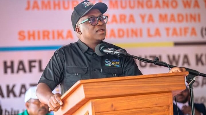WAZIRI MAVUNDE AZINDUA KIWANDA CHA KUCHAKATA CHUMVI WILAYANI KILWA LINDI