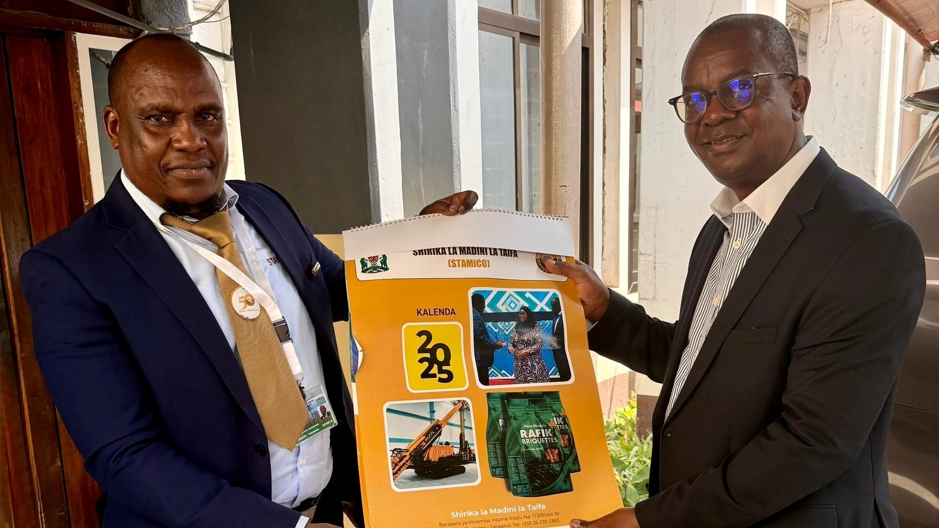 MD STAMICO ATOA DARASA KWA UJUMBE WA SHIRIKA LA MADINI LA TAIFA LA UGANDA KUNUFAIKA NA RASILIMALI MADINI